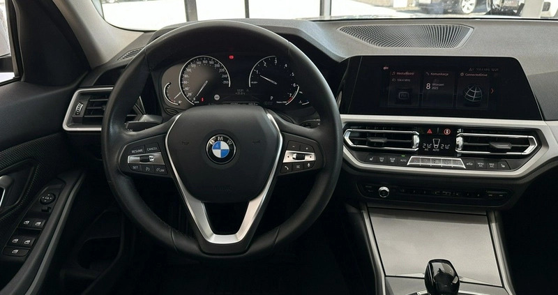 BMW Seria 3 cena 126900 przebieg: 42194, rok produkcji 2020 z Krzeszowice małe 631